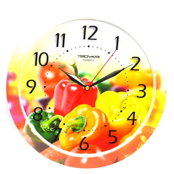 Настенные часы с овощами.
